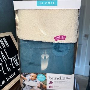 Car seat/Stroller Zippered Blanket